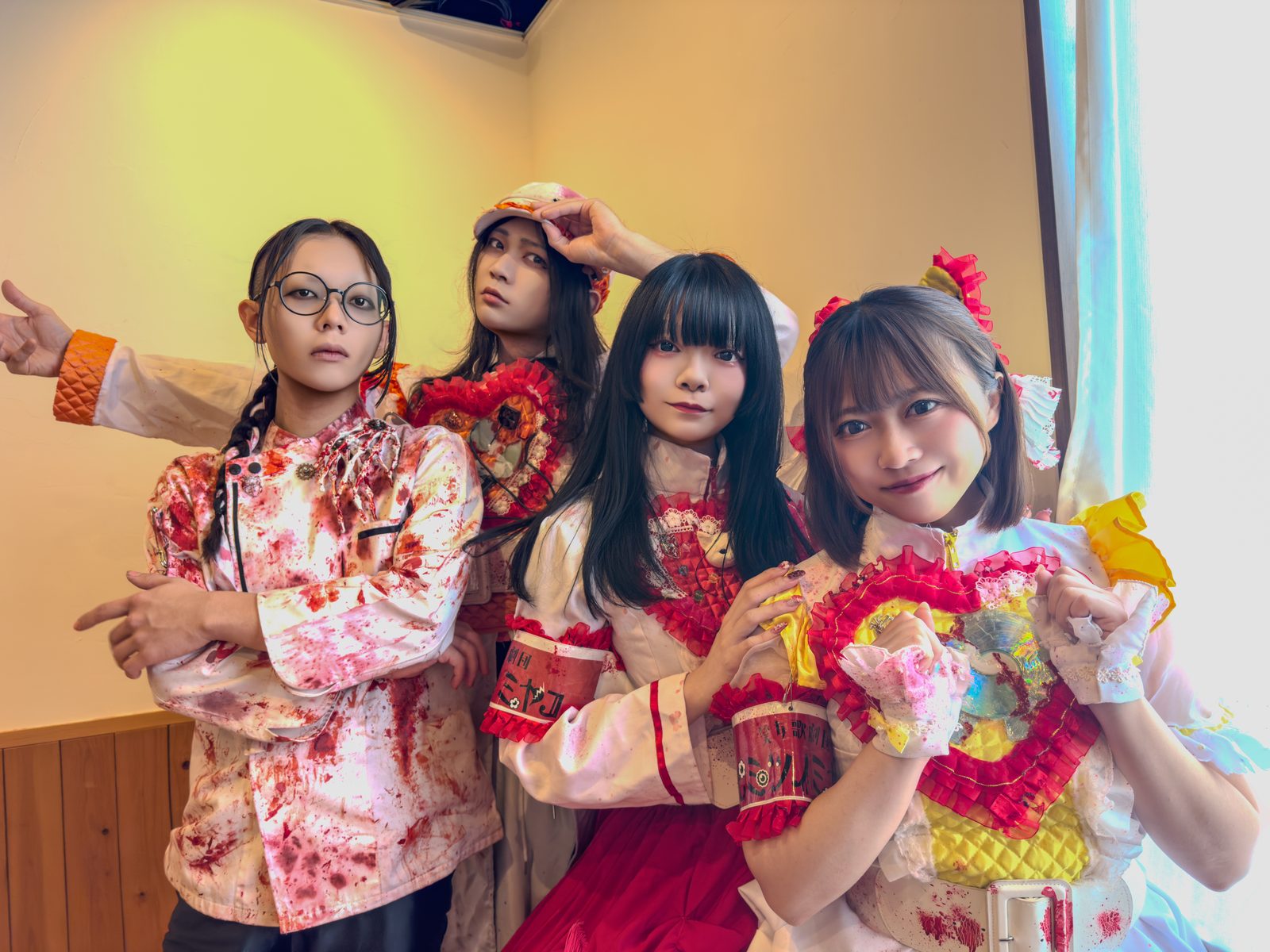 笑女歌劇団ヒミツノミヤコ