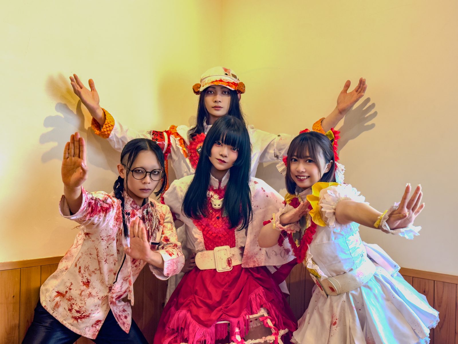 笑女歌劇団ヒミツノミヤコ